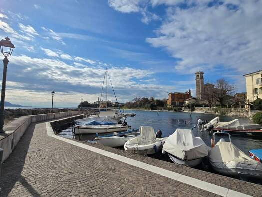 Wohnung zum Kauf 255.000 € 2 Zimmer 90 m² via del porto, 39 Toscolano-Maderno