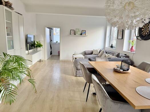 Wohnung zum Kauf provisionsfrei 359.900 € 3 Zimmer 95 m² Geschoss 1/3 frei ab sofort Eversten Oldenburg (Oldb) 26131