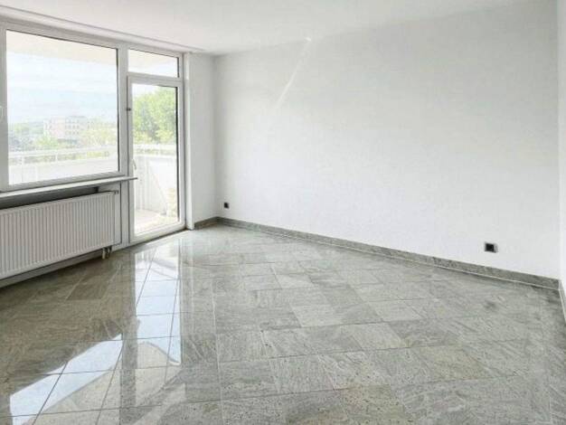 Wohnung zur Miete 1.490 € 3 Zimmer 83 m² frei ab 01.02.2026 Stresemannallee 65 Sachsenhausen Frankfurt am Main 60596