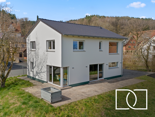 Einfamilienhaus zum Kauf 599.000 € 4 Zimmer 164,9 m² 1.346 m² Grundstück frei ab 01.08.2025 Waizendorf Trebgast 95367