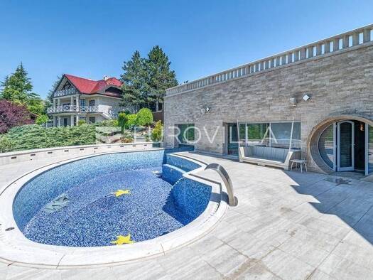 Haus zur Miete 10.000 € 5 Zimmer 1.000 m² Konscica Samobor