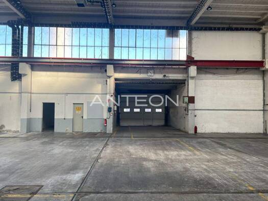 Lagerhalle zur Miete 2.776 m² Lagerfläche Holthausen Düsseldorf 40589