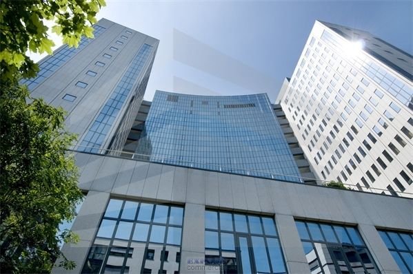 Bürofläche zur Miete 18,50 € 1.749,2 m²<br/>Bürofläche ab 423 m²<br/>Teilbarkeit Bockenheim Frankfurt am Main 60486