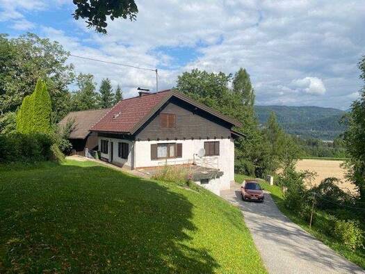 Haus zum Kauf 298.500 € 7 Zimmer 216 m² 2.000 m² Grundstück Susalitsch 15 Finkenstein am Faaker See 9585