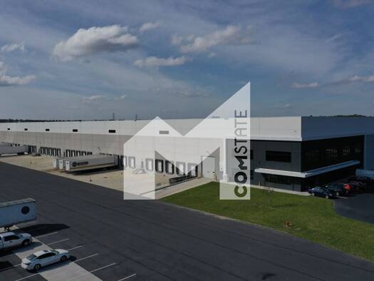 Lagerhalle zur Miete provisionsfrei 4.367 m² Lagerfläche teilbar ab 5.340 m² Langenfeld 40764