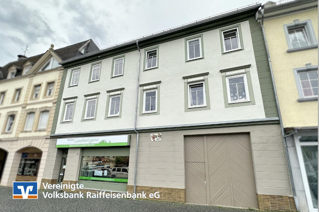 Mehrfamilienhaus zum Kauf 349.000 € 301 m²<br/>Wohnfläche 505 m²<br/>Grundstück Kirchberg (Hunsrück) 55481