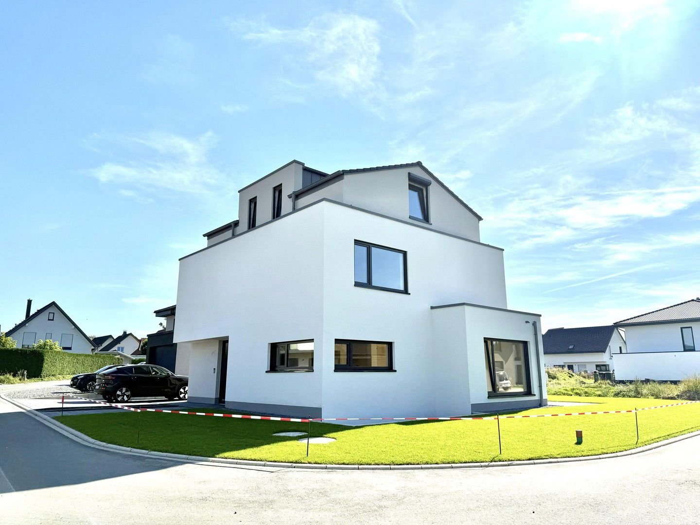 Einfamilienhaus zum Kauf provisionsfrei 875.000 € 6 Zimmer 278,5 m²<br/>Wohnfläche 506 m²<br/>Grundstück Höingen Ense 59469