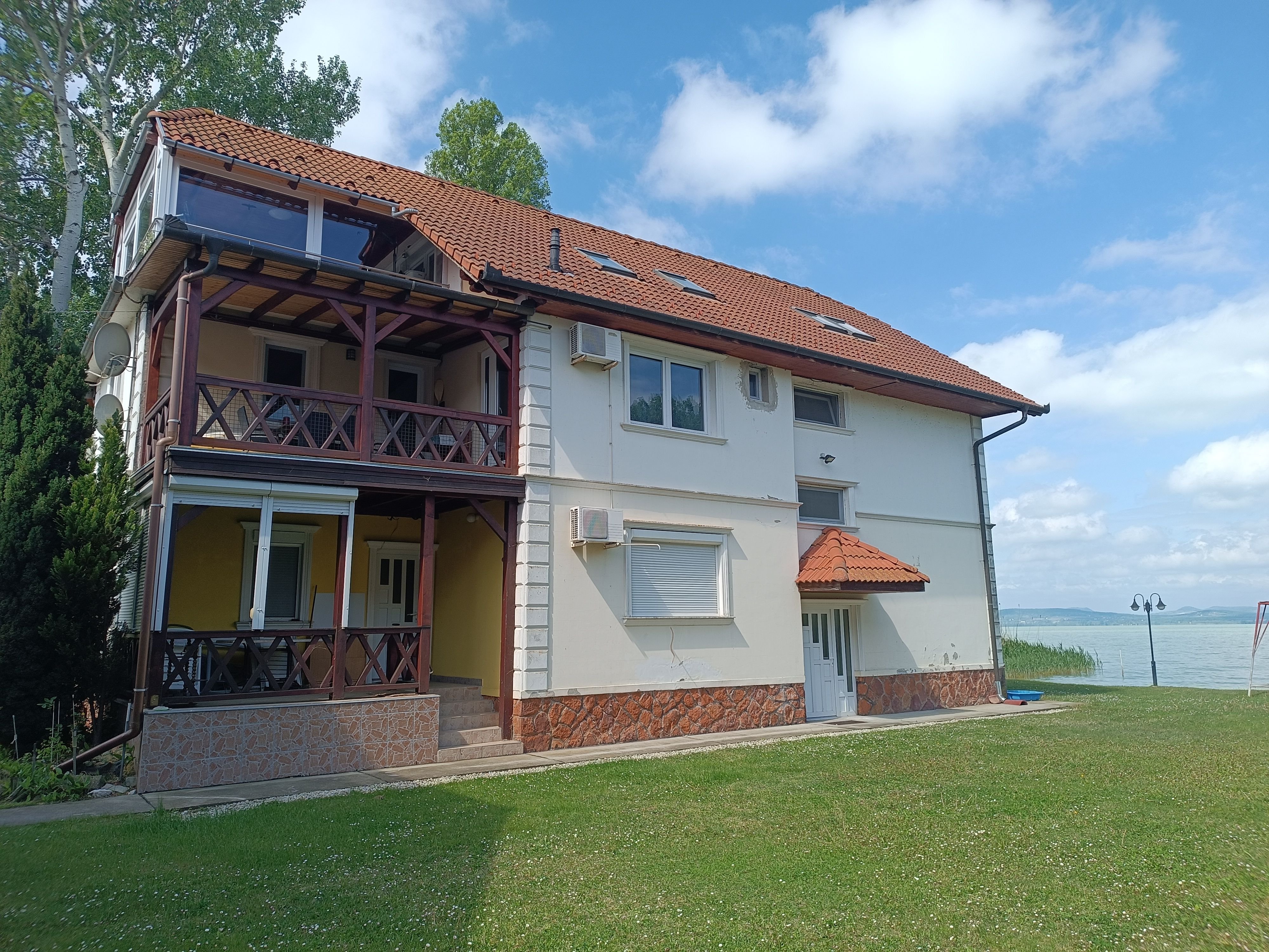 Wohnung zum Kauf provisionsfrei 468.000 € 4 Zimmer 94 m²<br/>Wohnfläche EG<br/>Geschoss ab sofort<br/>Verfügbarkeit Balatonboglár