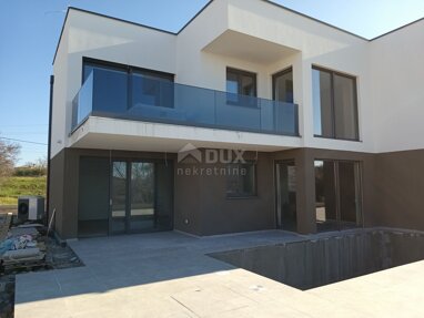 Wohnung zum Kauf 429.940 € 4 Zimmer 100 m² Porec center 52440