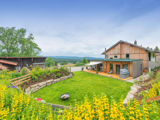 Einfamilienhaus zum Kauf 1.050.000 € 7 Zimmer 220 m² 37.000 m² Grundstück Haidmühle 94145