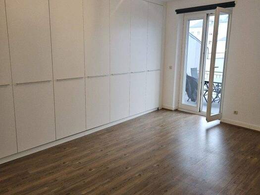 Wohnung zur Miete 1.200 € 3 Zimmer 104 m² 4. Geschoss Innenstadt Trier 54290