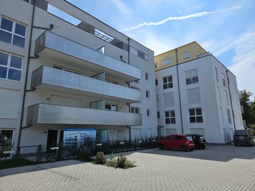 Terrassenwohnung zur Miete 840 € 2 Zimmer 76,1 m² frei ab 01.12.2026 Waldkraiburg Waldkraiburg 84478
