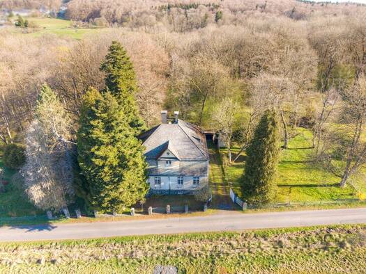 Einfamilienhaus zum Kauf 420.000 € 7 Zimmer 250 m² 2.859 m² Grundstück Höhn Höhn 56462