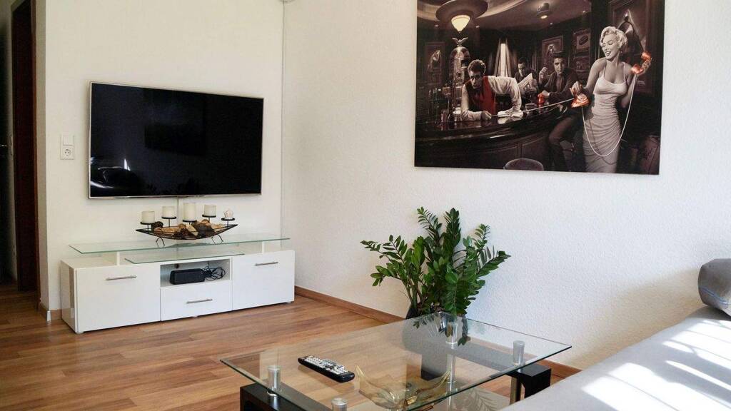 Studio zur Miete Wohnen auf Zeit 775 € 1 Zimmer 25 m² frei ab 01.09.2026 Düsseltal Düsseldorf 40237