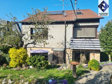 Mehrfamilienhaus zum Kauf 748.000 € 8,5 Zimmer 215 m² 598 m² Grundstück Berkheim Esslingen am Neckar 73734