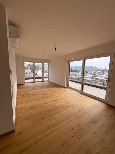 Wohnung zur Miete 2.110 € 3 Zimmer 114,1 m² 4. Geschoss frei ab sofort Deggendorf Deggendorf 94469