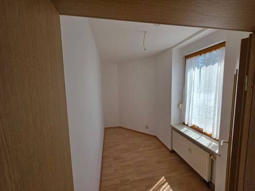 Wohnung zur Miete 222 € 2 Zimmer 37 m² Alte Poststraße 1 Reuden Elsteraue 06729