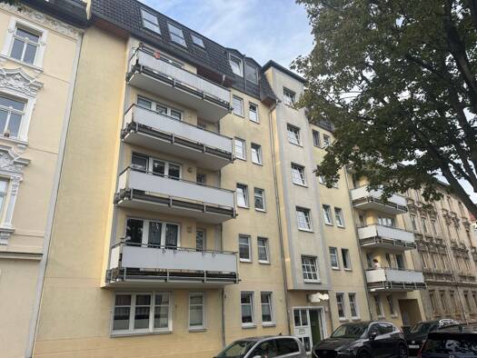 Betreutes Wohnen zum Kauf als Kapitalanlage geeignet 1.500.000 € 68 Zimmer 1.412 m² 603 m² Grundstück Ernststraße 3 Untermhaus Gera 07548