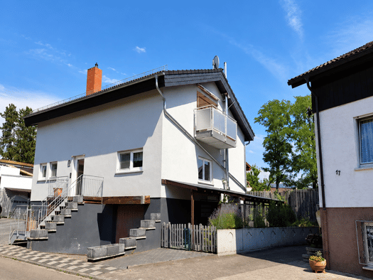 Terrassenwohnung zur Miete 1.750 € 8 Zimmer 110 m² Geschoss EG/2 frei ab 01.01.2027 Lorsch 64653
