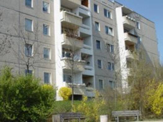 Wohnung zur Miete 475 € 3 Zimmer 69,3 m² 4. Geschoss frei ab 01.06.2026 Ernst-Busse-Straße 19 Schöndorf Weimar 99427