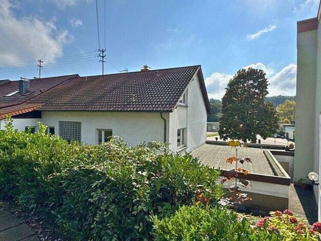 Haus zum Kauf 375.000 € 8 Zimmer 189 m² 679 m² Grundstück Quierschieder Straße 63 Fischbach Quierschied 66287
