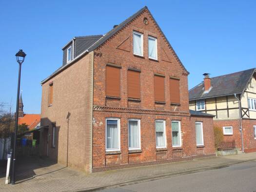 Mehrfamilienhaus zum Kauf 155.000 € 8 Zimmer 177 m² 344 m² Grundstück Brunsbüttel 25541