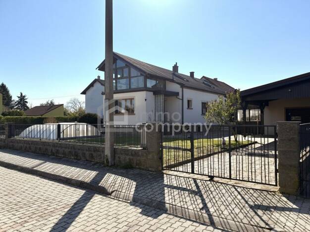 Einfamilienhaus zum Kauf 269.000 € 6 Zimmer 590 m² Grundstück Laa an der Thaya 2136