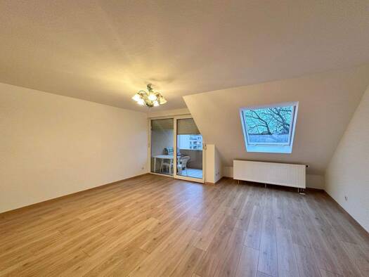 Wohnung zum Kauf 295.000 € 3 Zimmer 81 m² 4. Geschoss frei ab sofort Doos Nürnberg 90439