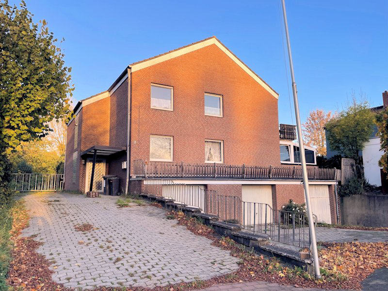 Einfamilienhaus zum Kauf 225.000 € 8 Zimmer 213 m²<br/>Wohnfläche 1.514 m²<br/>Grundstück Bad Westernkotten Erwitte 59597