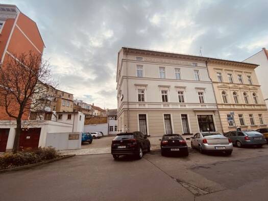 Wohnung zur Miete 299 € 2 Zimmer 65 m² 2. Geschoss Innenstadt Gera 07545