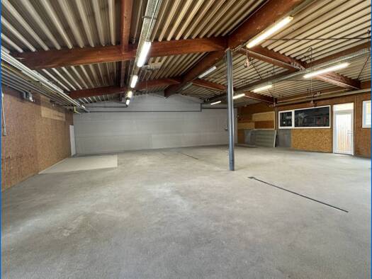 Lagerhalle zur Miete 1.980 € 280 m² Lagerfläche Böhringen Radolfzell am Bodensee 78315
