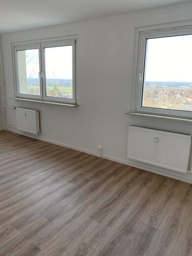 Wohnung zur Miete 299 € 1 Zimmer 34,1 m² 6. Geschoss frei ab sofort Mailänder Höhe 6 Südstadt Halle (Saale) 06128