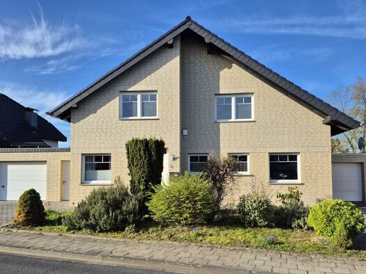 Einfamilienhaus zum Kauf provisionsfrei 485.000 € 5,5 Zimmer 187 m² 635 m² Grundstück Ellen Niederzier 52382