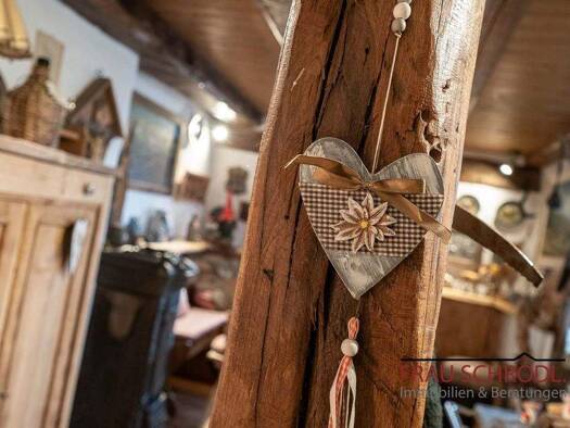 Bauernhaus zum Kauf 549.000 € 6,5 Zimmer 200 m² 1.132 m² Grundstück frei ab 01.01.2027 Ebringen Gottmadingen / Ebringen 78244