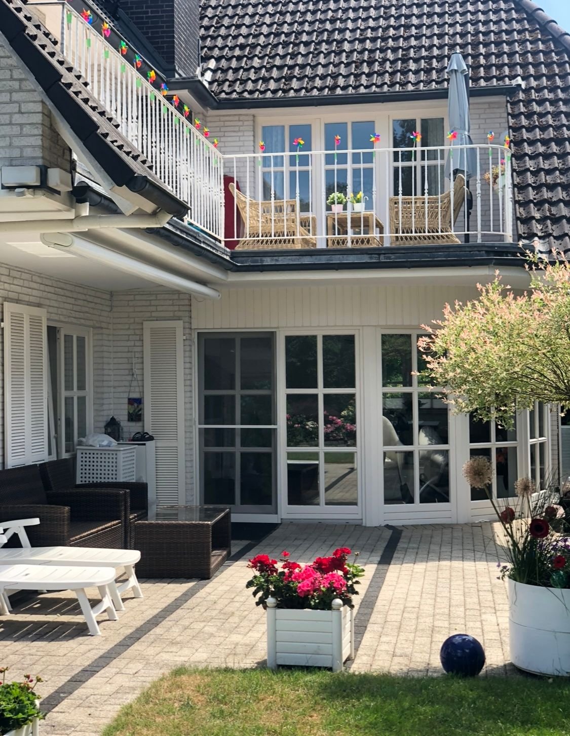 Terrassenwohnung zur Miete 1.800 € 3 Zimmer 110 m²<br/>Wohnfläche 1.<br/>Geschoss ab sofort<br/>Verfügbarkeit Alte Landstraße 157 Hummelsbüttel Hamburg 22339