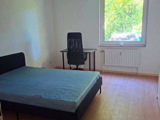 WG-Zimmer zur Miete 490 € 11 m² 2. Geschoss Eller Düsseldorf 40231