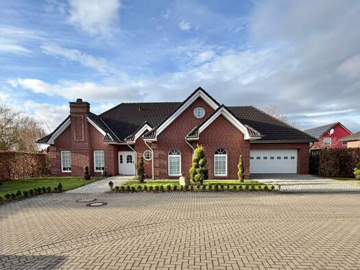 Einfamilienhaus zum Kauf 295.000 € 8 Zimmer 220,4 m² 1.565 m² Grundstück Schladen Schladen-Werla 38315