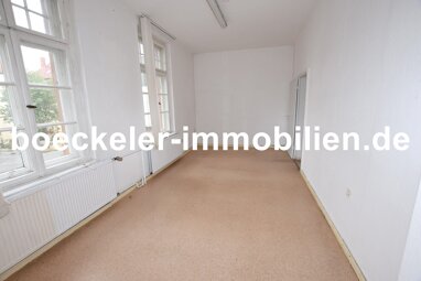 Büro-/Praxisfläche zur Miete provisionsfrei 1.465 € 6 Zimmer 217 m² Bürofläche Naumburg Naumburg 06618