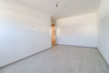 Wohnung zum Kauf 210.000 € 3 Zimmer 68 m² 1. Geschoss Fazana center 52212