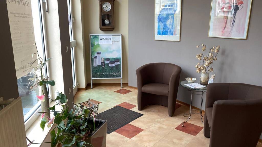 Ladenfläche zur Miete provisionsfrei 400 € 58 m² Verkaufsfläche Kölner Str. 200 Neunkirchen 57290