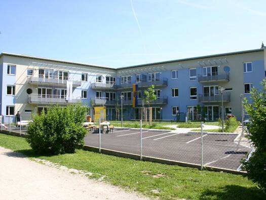 Wohnung zur Miete 914 € 3 Zimmer 72,5 m² frei ab sofort Kirchengasse 6a Mistelbach 2130