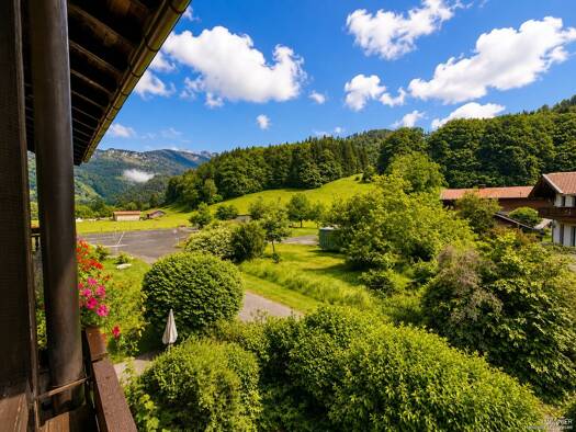 Maisonette zum Kauf 215.000 € 2 Zimmer 48,6 m² 1. Geschoss Hintergschwendt Aschau im Chiemgau 83229