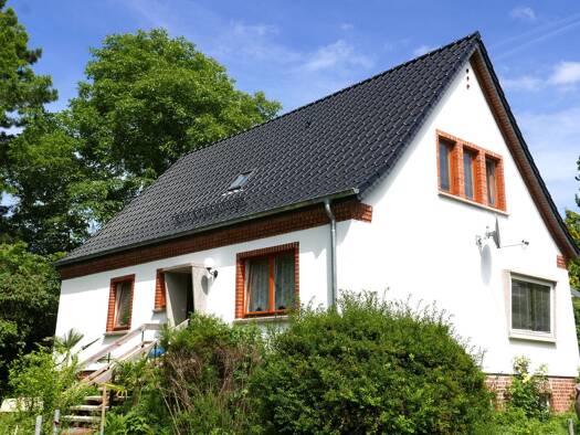 Einfamilienhaus zum Kauf 345.000 € 6 Zimmer 130 m² 8.692 m² Grundstück Beckerwitz Hohenkirchen 23968