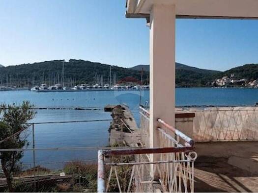 Haus zum Kauf 490.000 € 7 Zimmer 170 m² Sutomišćica