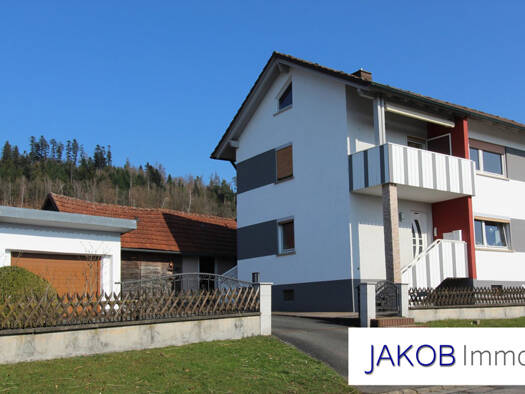 Mehrfamilienhaus zum Kauf 295.000 € 10 Zimmer 186 m² 1.099 m² Grundstück Glosberg Kronach 96317