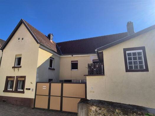 Einfamilienhaus zum Kauf 135.000 € 5 Zimmer 125 m² 168 m² Grundstück frei ab sofort Stichelpfad 7 Kallstadt , Pfalz 67169
