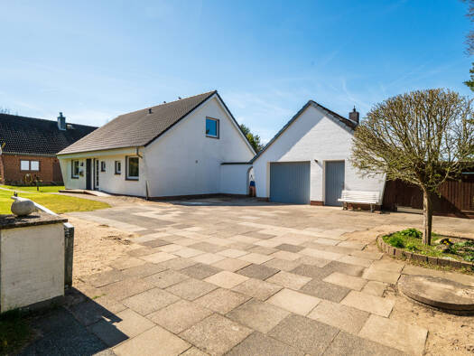 Einfamilienhaus zum Kauf 265.000 € 5 Zimmer 127 m² 705 m² Grundstück Süderstapel Stapel 25879