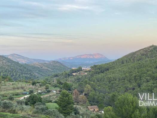 Grundstück zum Kauf provisionsfrei 210.000 € 13.222 m² Grundstück Baugenehmigung vorhanden Arcos de Jalón 03727