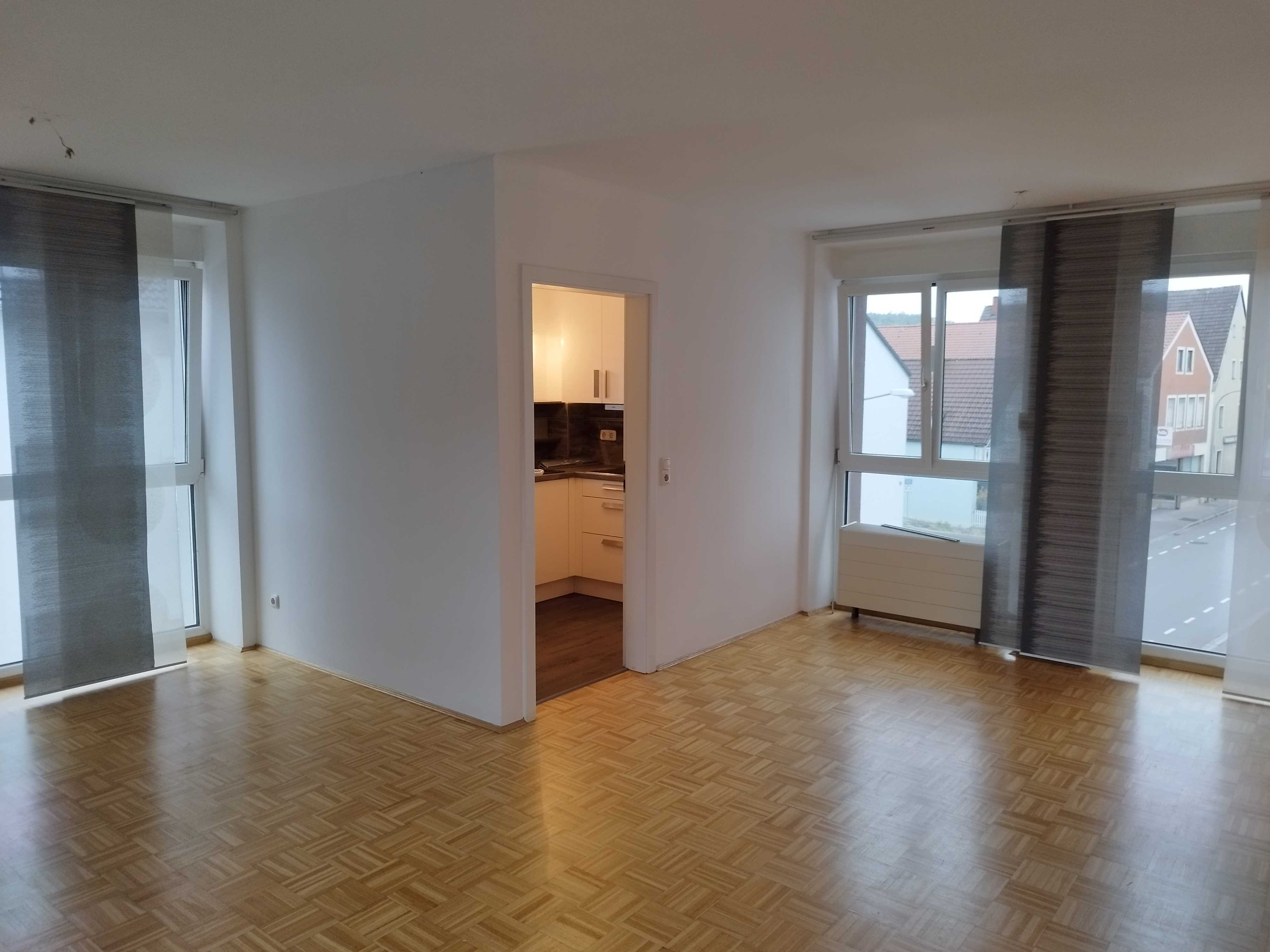 Wohnung zur Miete 850 € 3,5 Zimmer 82,5 m²<br/>Wohnfläche 2.<br/>Geschoss 01.02.2025<br/>Verfügbarkeit Burglengenfeld Burglengenfeld 93133