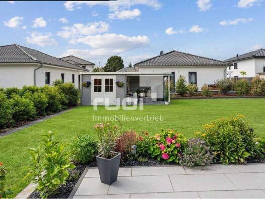 Einfamilienhaus zum Kauf 570.000 € 4 Zimmer 129 m² 590 m² Grundstück Kirchohsen Emmerthal 31860